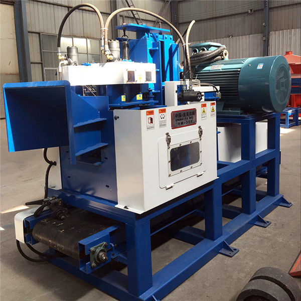 Branches 672pcs Cutter 16t/H Wood Sawdust Making Machine