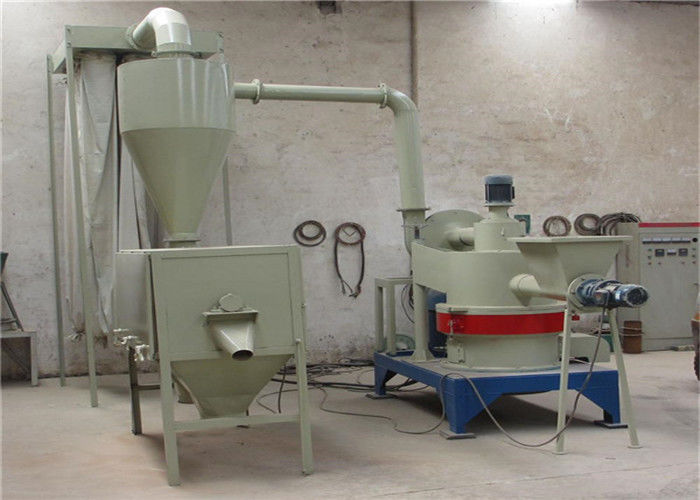 325 Mesh 380r/Min 100kg/H Saw Dust Powder Machine